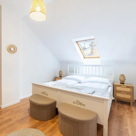 Hostel Celine Luxury *