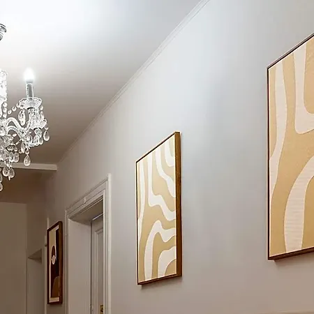 بيت شباب Celine Luxury
