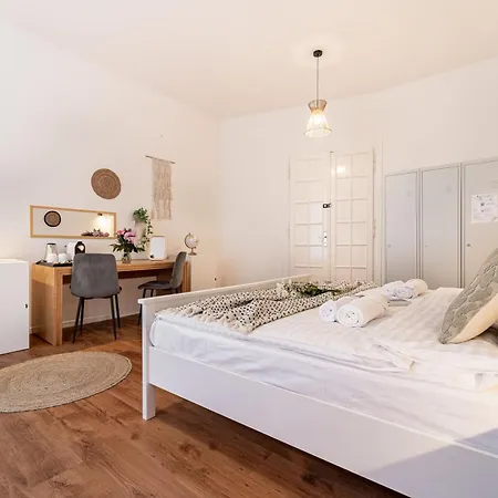 Hostal Celine Luxury